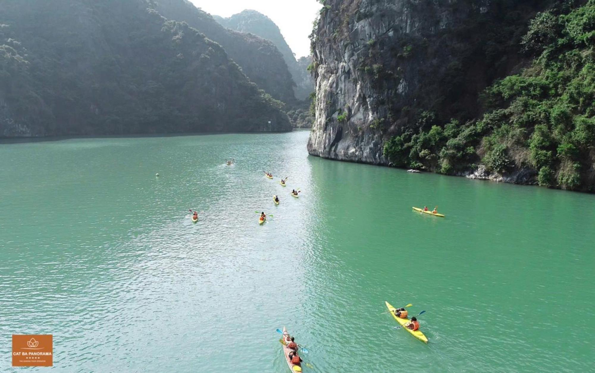 Green Mountain Cat Ba Hotel Dong Khe Sau Exterior photo